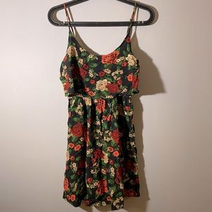 FLORAL RUFFLE DRESS